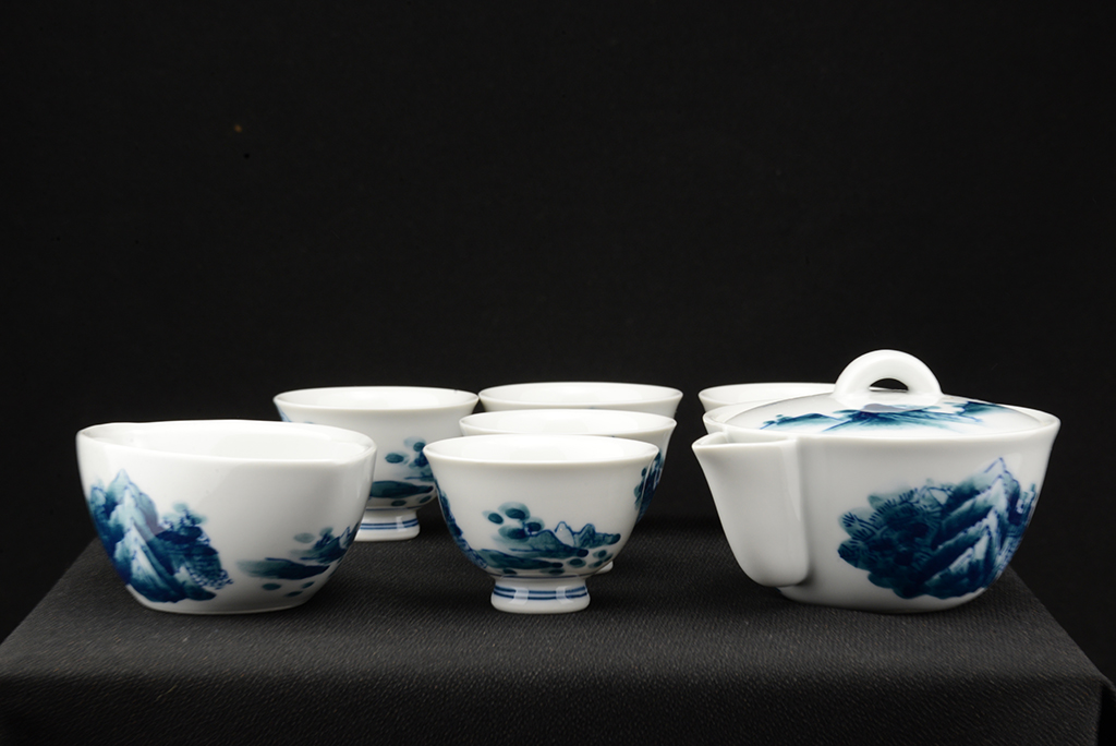 Kyoto sometsuke blue porcellain tea set for sencha and gyokuro